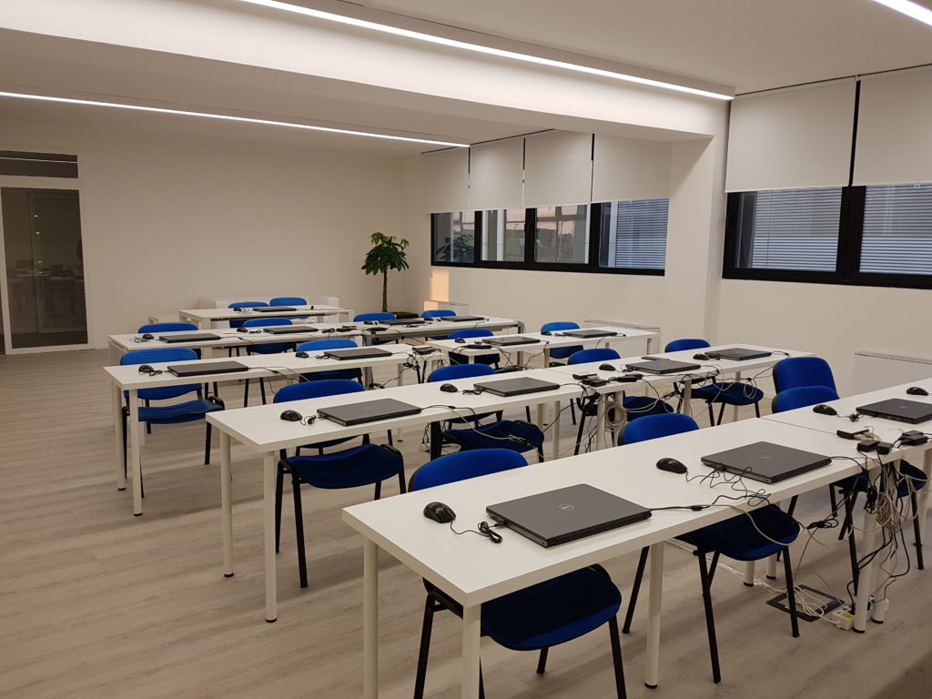 Sala per corsi di formazione all inclusive ma personalizzabile a Padova